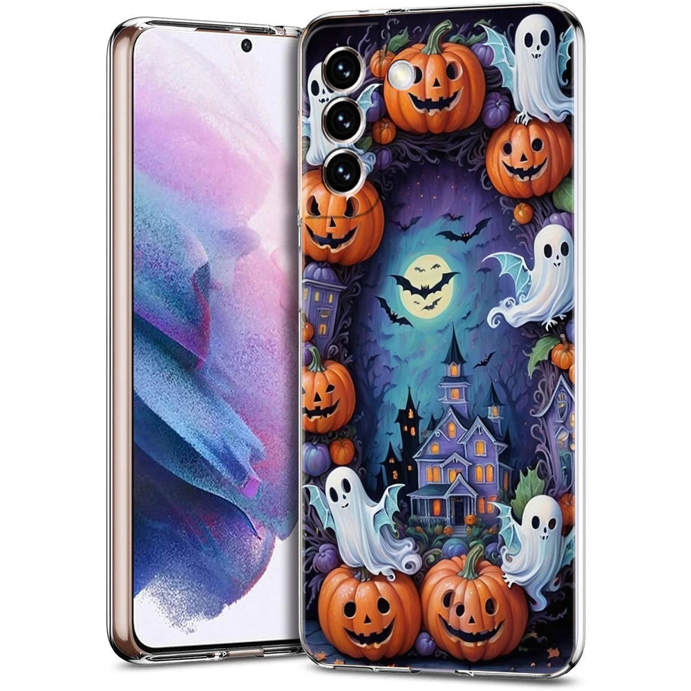 Samsung Galaxy Hülle mit Halloween-Motiv: lächelnde Kürbisse, weiße Geister, Fledermäuse und Spukhaus in lila-blauer Nachtsze