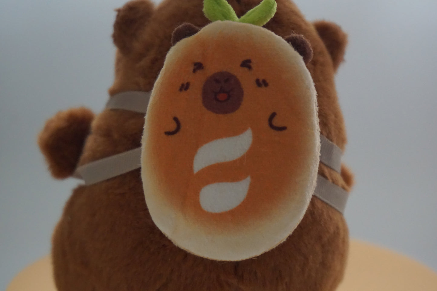 Capy Buddy – Plyšový capybara přívěsek na kabelky a batohy
