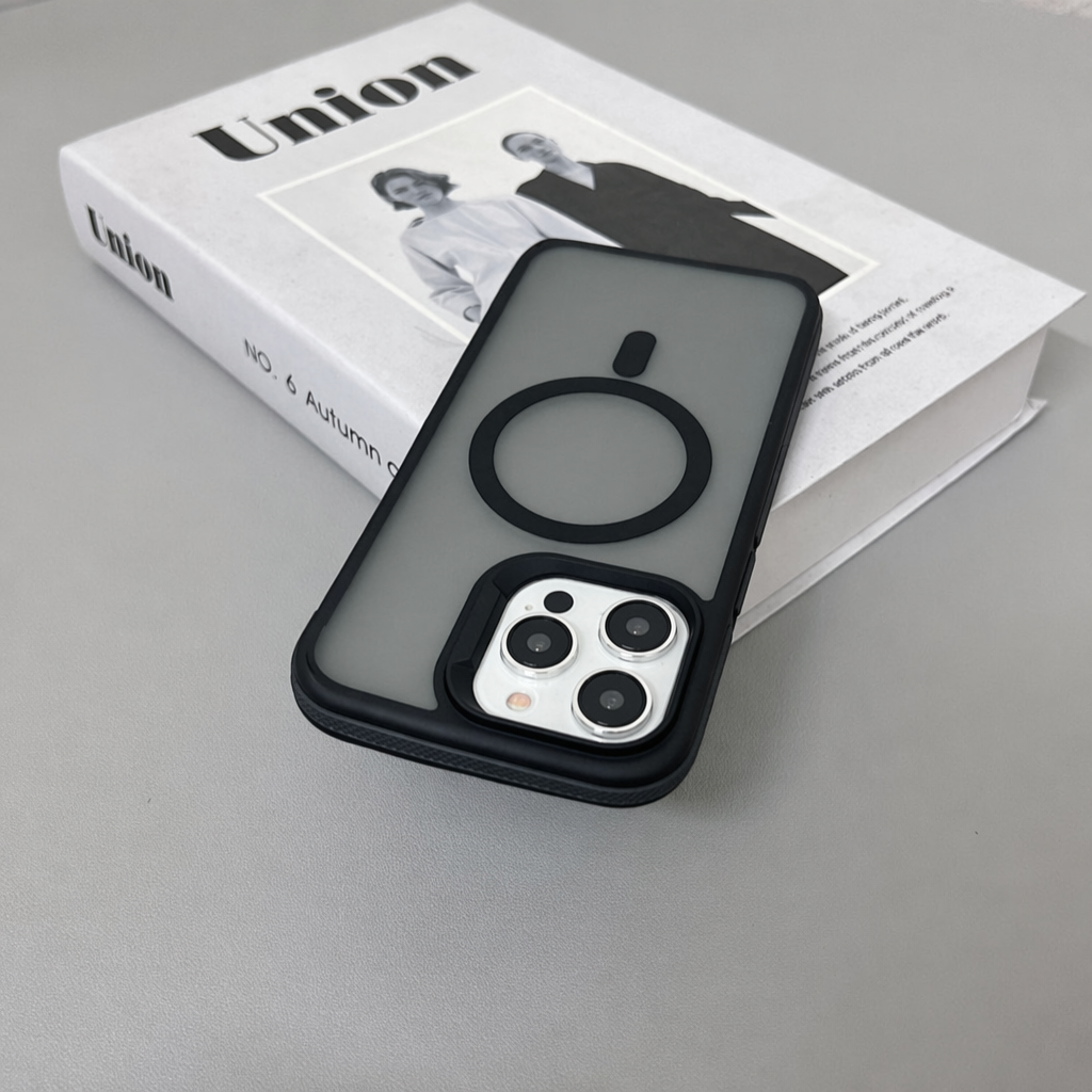 Magnetische Schutzhülle Matt Transparent für iPhone 11–16 Pro Max