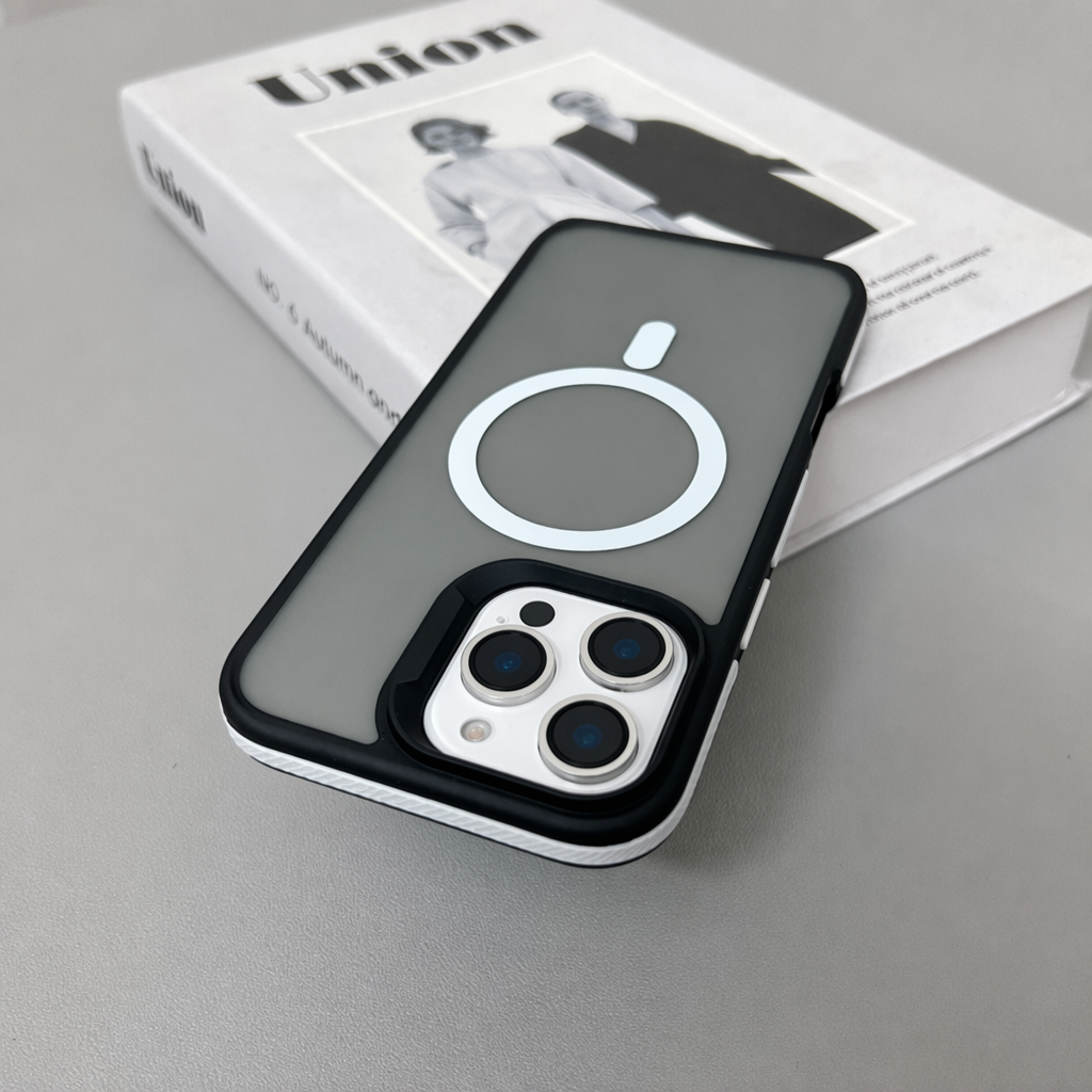 Magnetische Schutzhülle Matt Transparent für iPhone 11–16 Pro Max