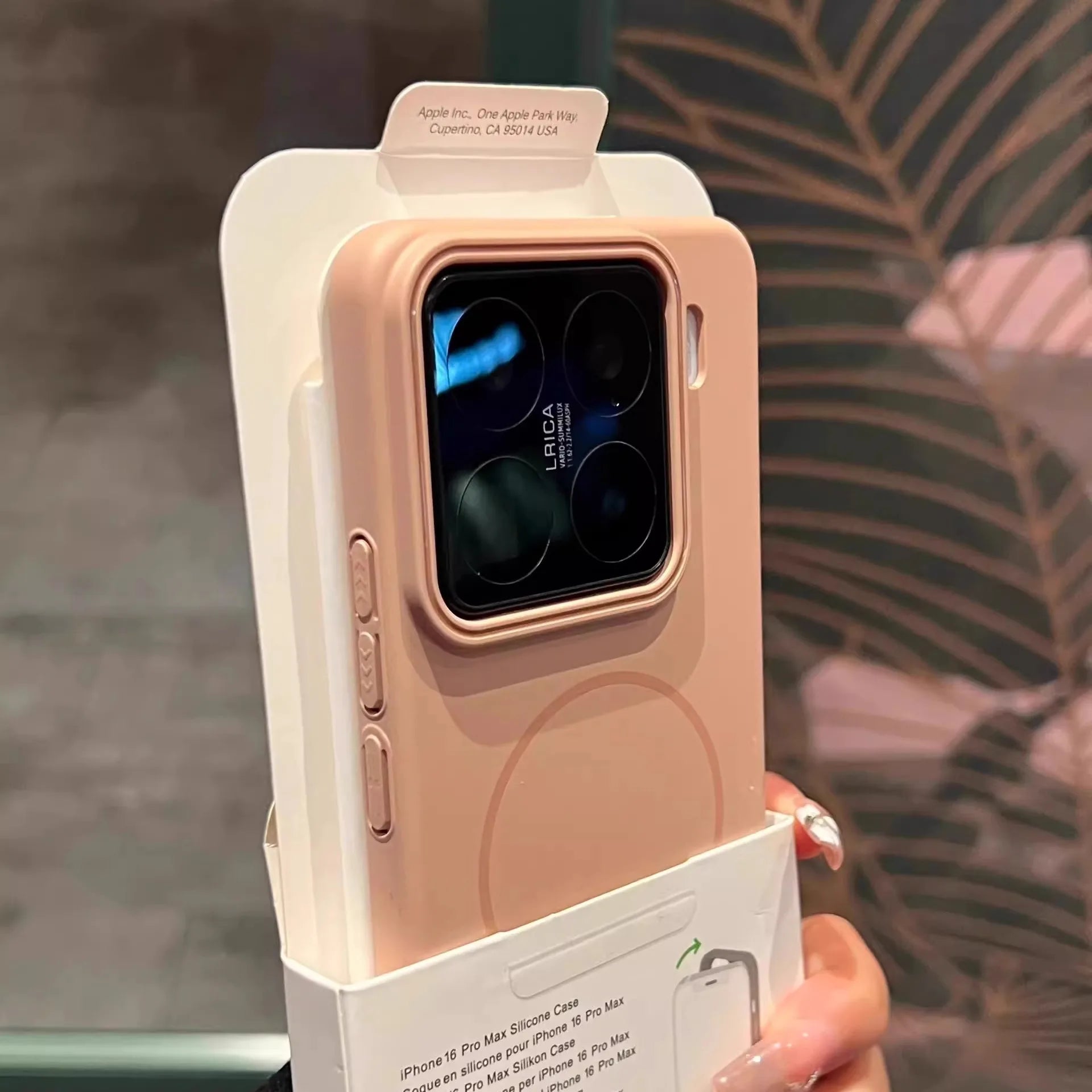 Magnetische Hartschale für kabelloses Laden – Transparent, Stoßfest