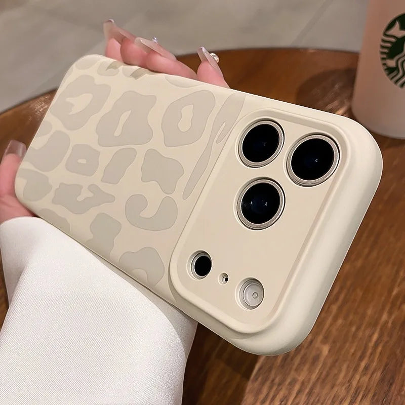 3D Leoparden-Silikonhülle mit Kamera-Steuertaste – Weich & Stoßfest