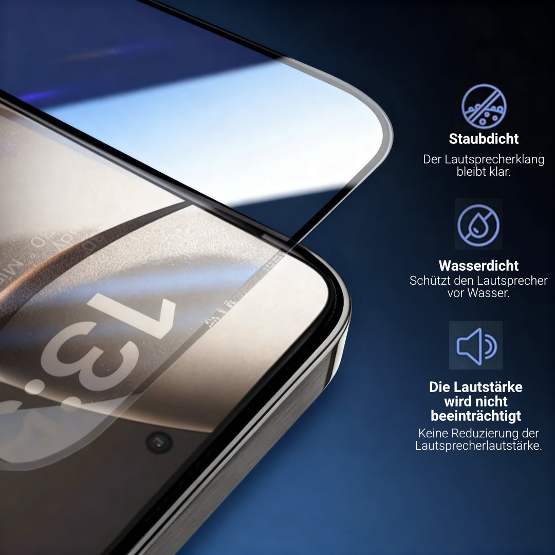 Nahaufnahme Schutzglas-Ecke auf iPhone – Infografik zu staub- und wasserdichtem Lautsprecherschutz